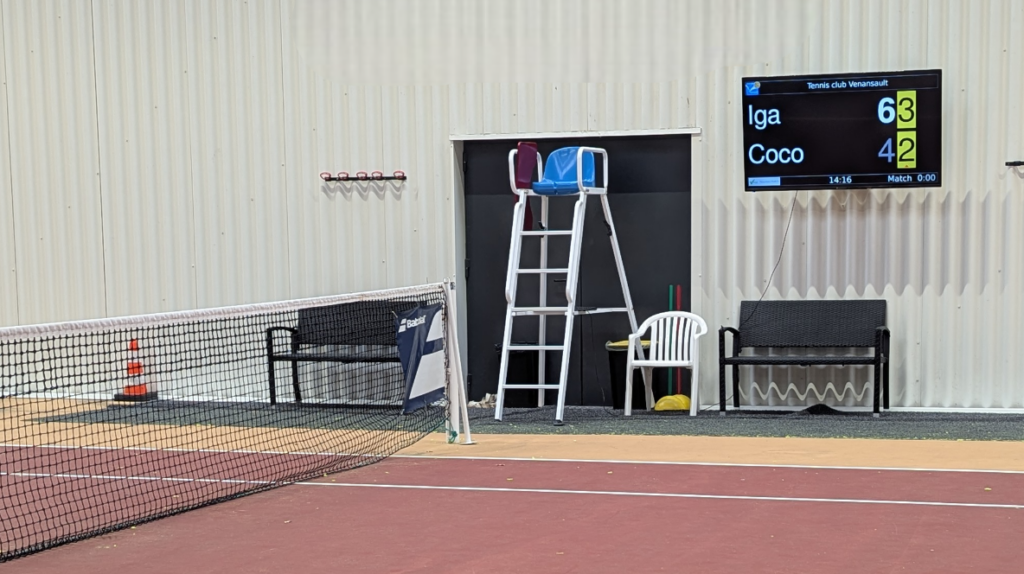 my eSCORE le panneau de tennis électronique